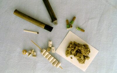 Moxibustão: O “Calor Terapêutico” que vai muito além de um simples saco de água quente